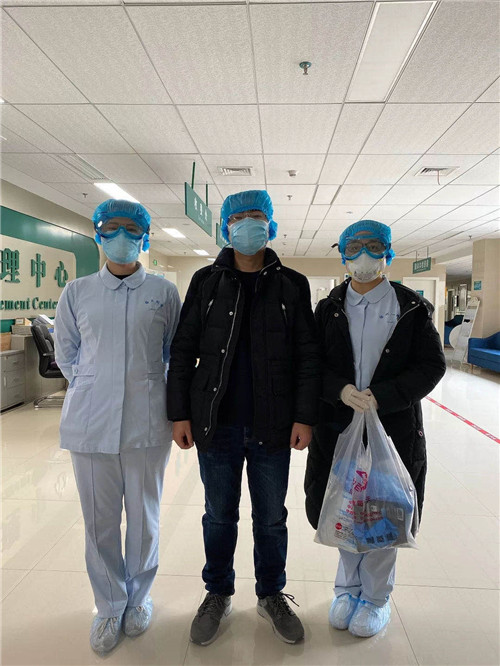 1580723330708303.jpg 从左至右,依次为龙丹、郑庆斌、吴天姿.jpg